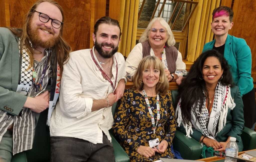 Hackney Independent Socialists and Greens respond to the current Mayor of Hackney’s divestment statement 